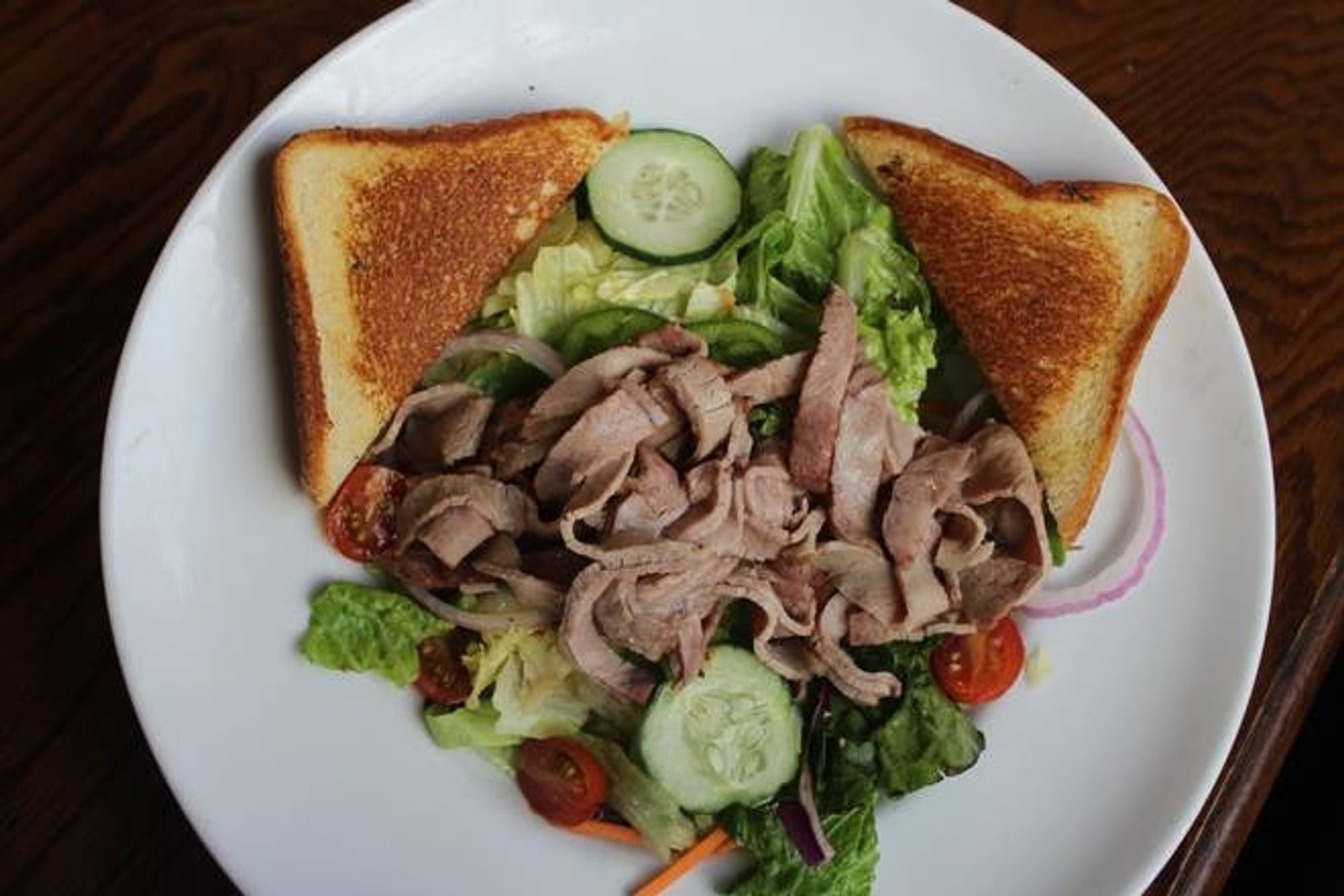 Sliced Smoked Beef Salad*