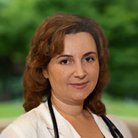 Katta belbogli fotosuratlar bilan etuk ayollar