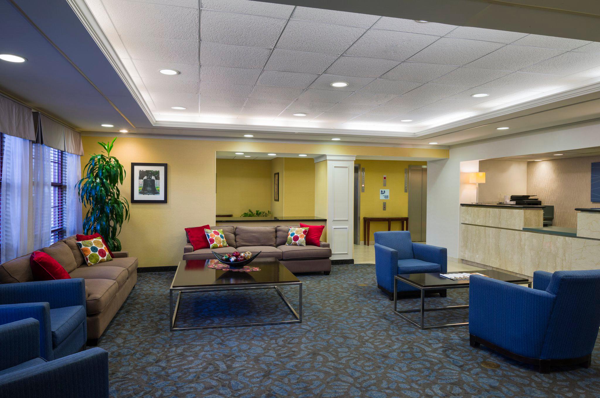 Holiday Inn Express & Suites King of Prussia Photo