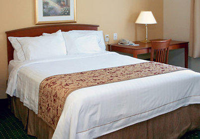 TownePlace Suites by Marriott Raleigh Cary/Weston Parkway Photo