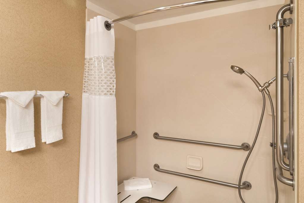 Hampton Inn Cincinnati-Kings Island Image