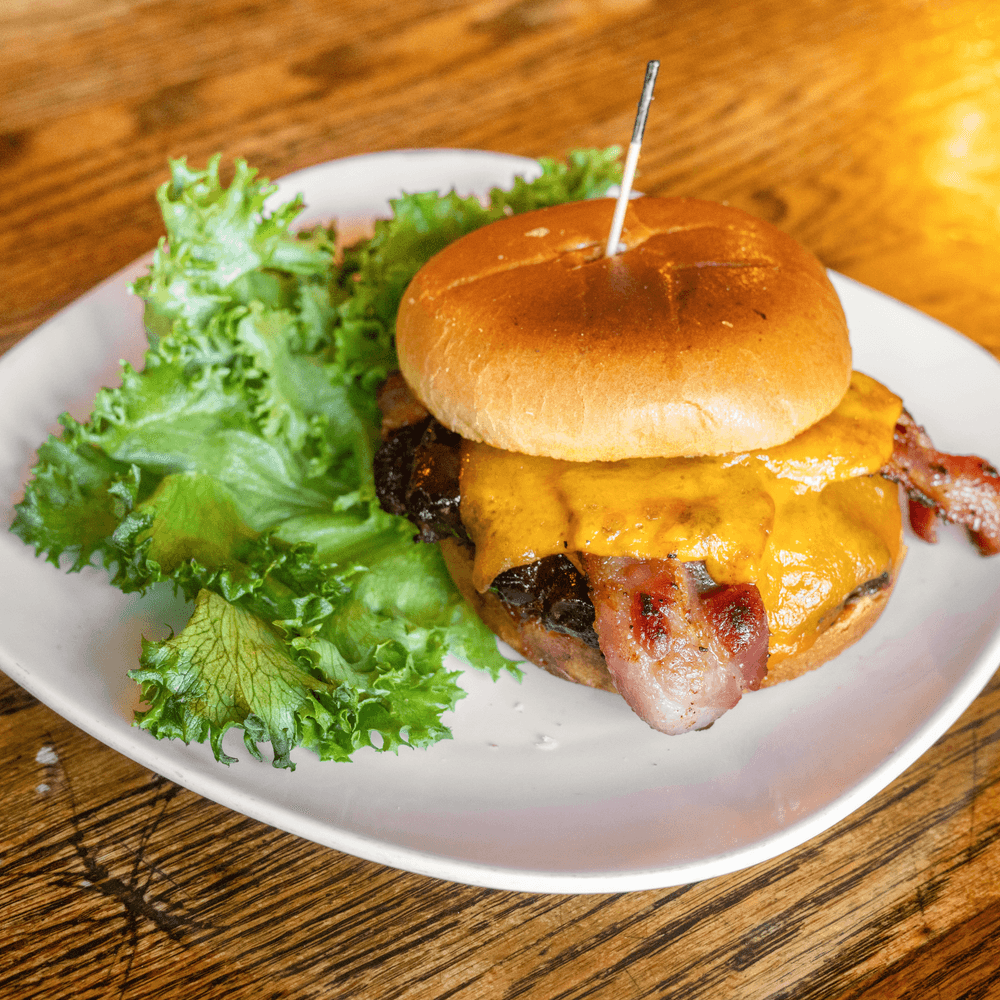 BBQ Bacon Cheddarburger