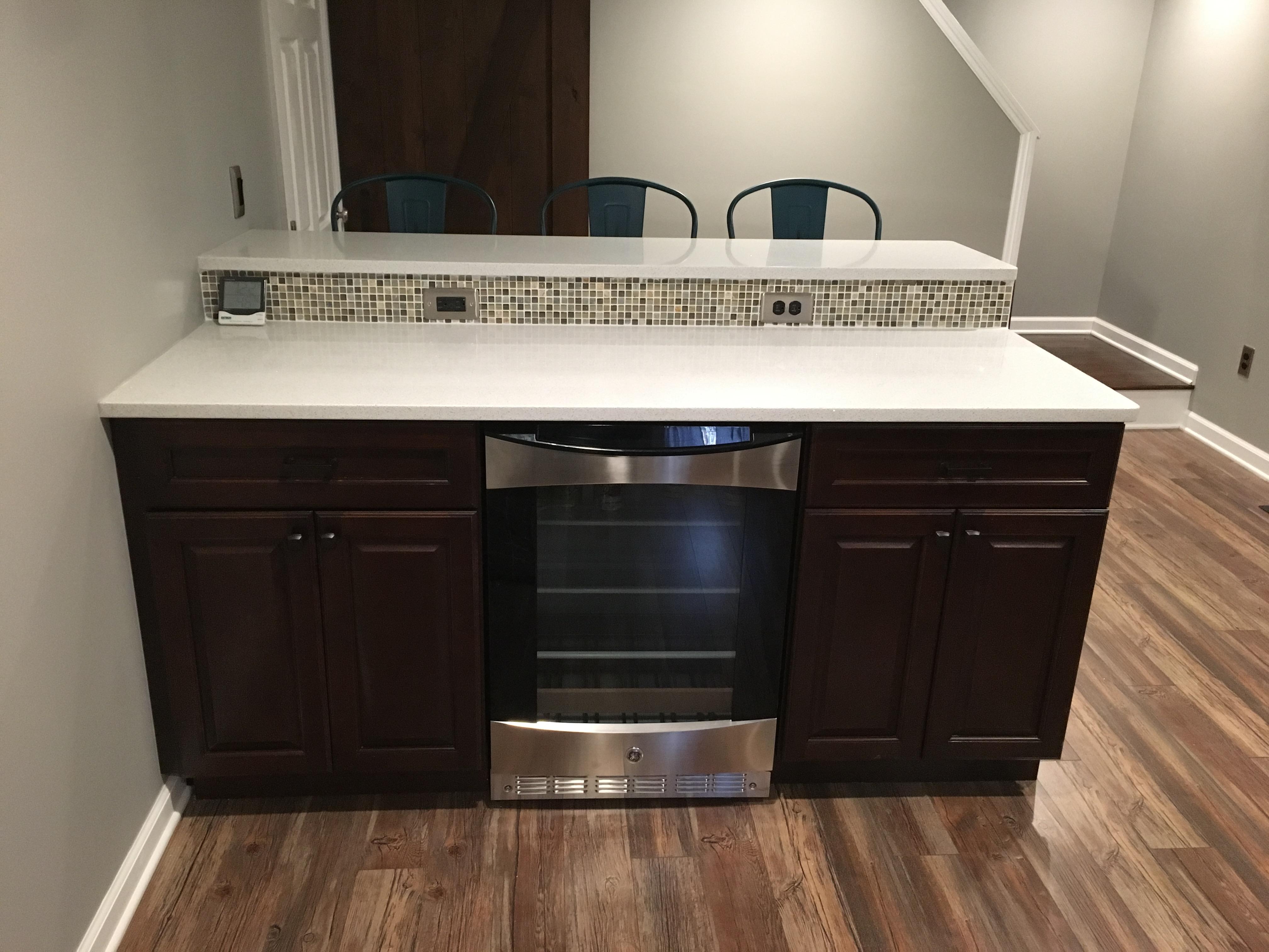 VanGo Design Inc Logo