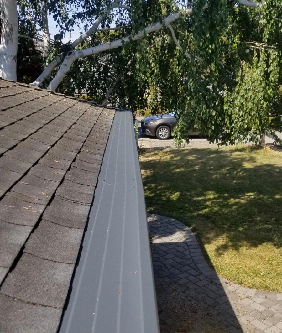 Gutter Helmet of the North Bay Photo