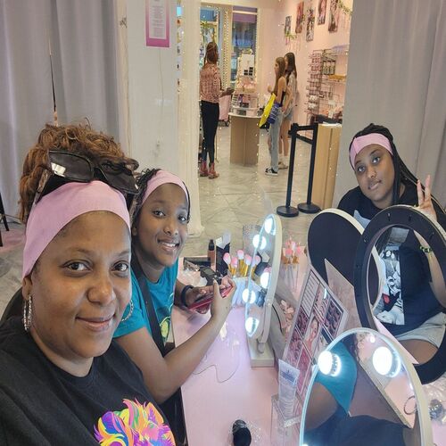 V & Beauty Planners Image