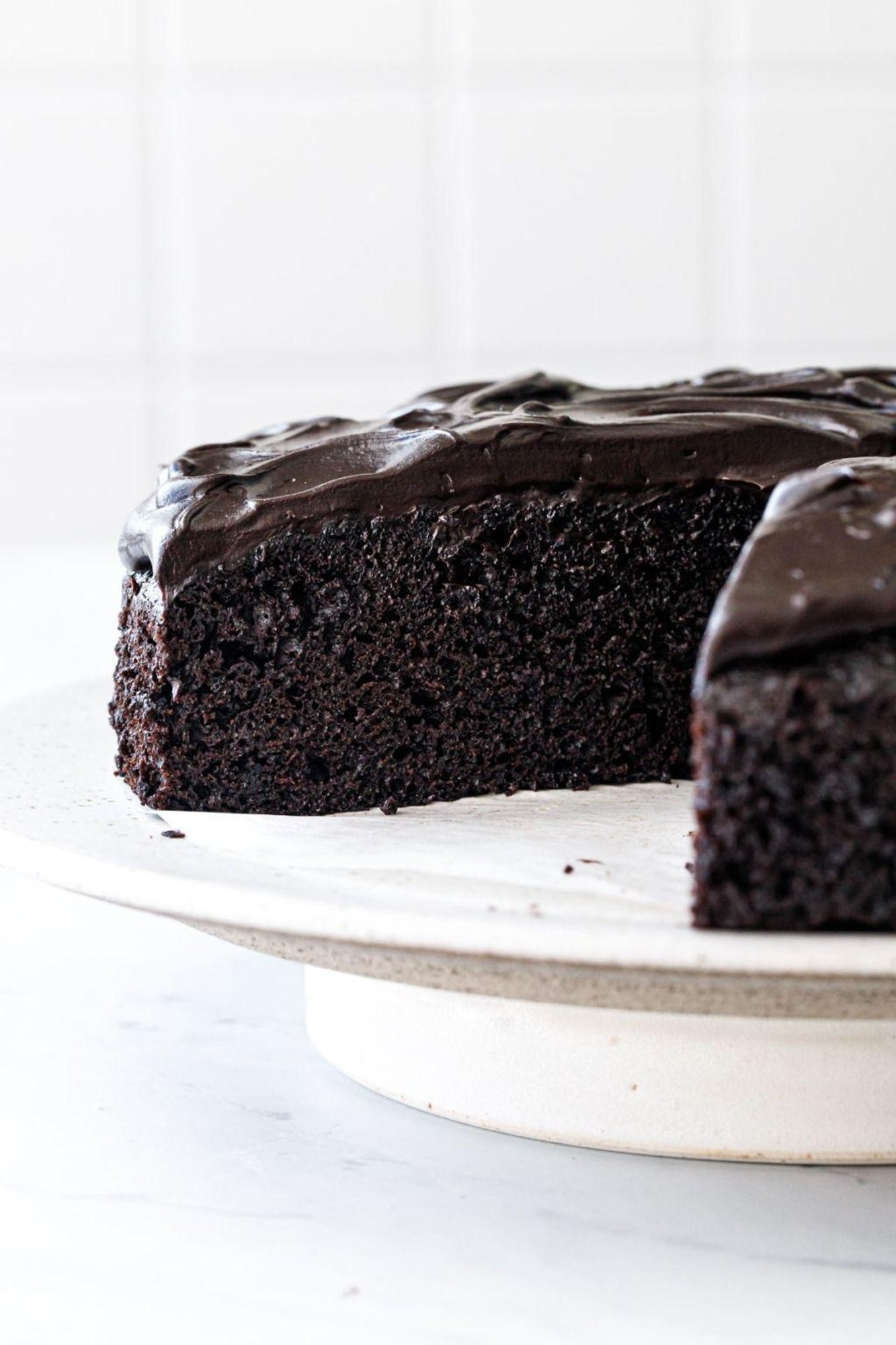 CHOCOLATE OLIVE OIL CAKE SLICE