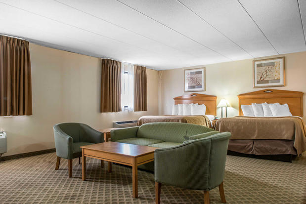 Images Quality Inn & Suites