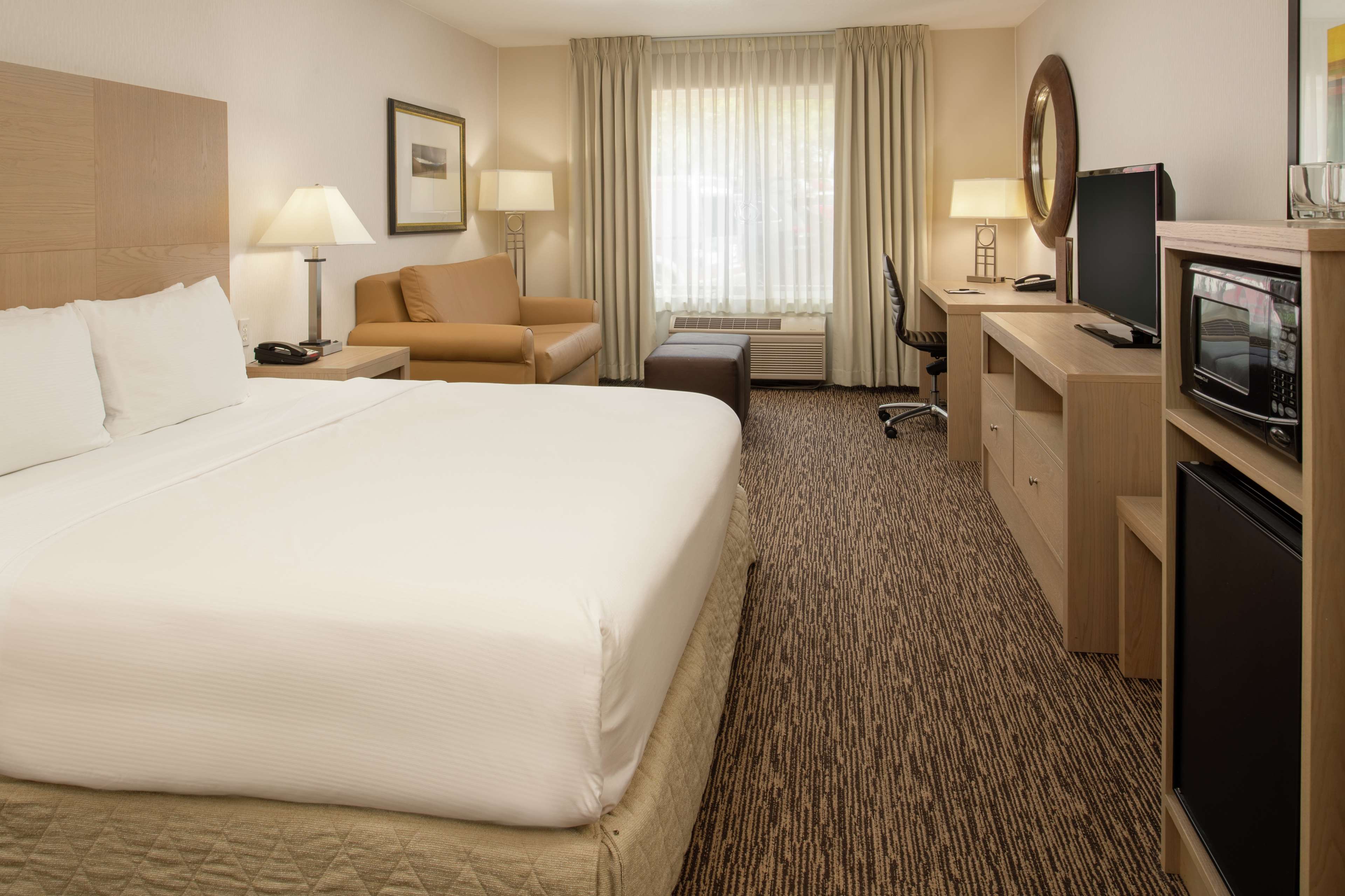 DoubleTree by Hilton Hotel Portland - Tigard Photo