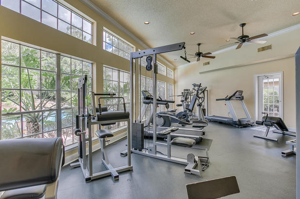Images The Regatta Apartments