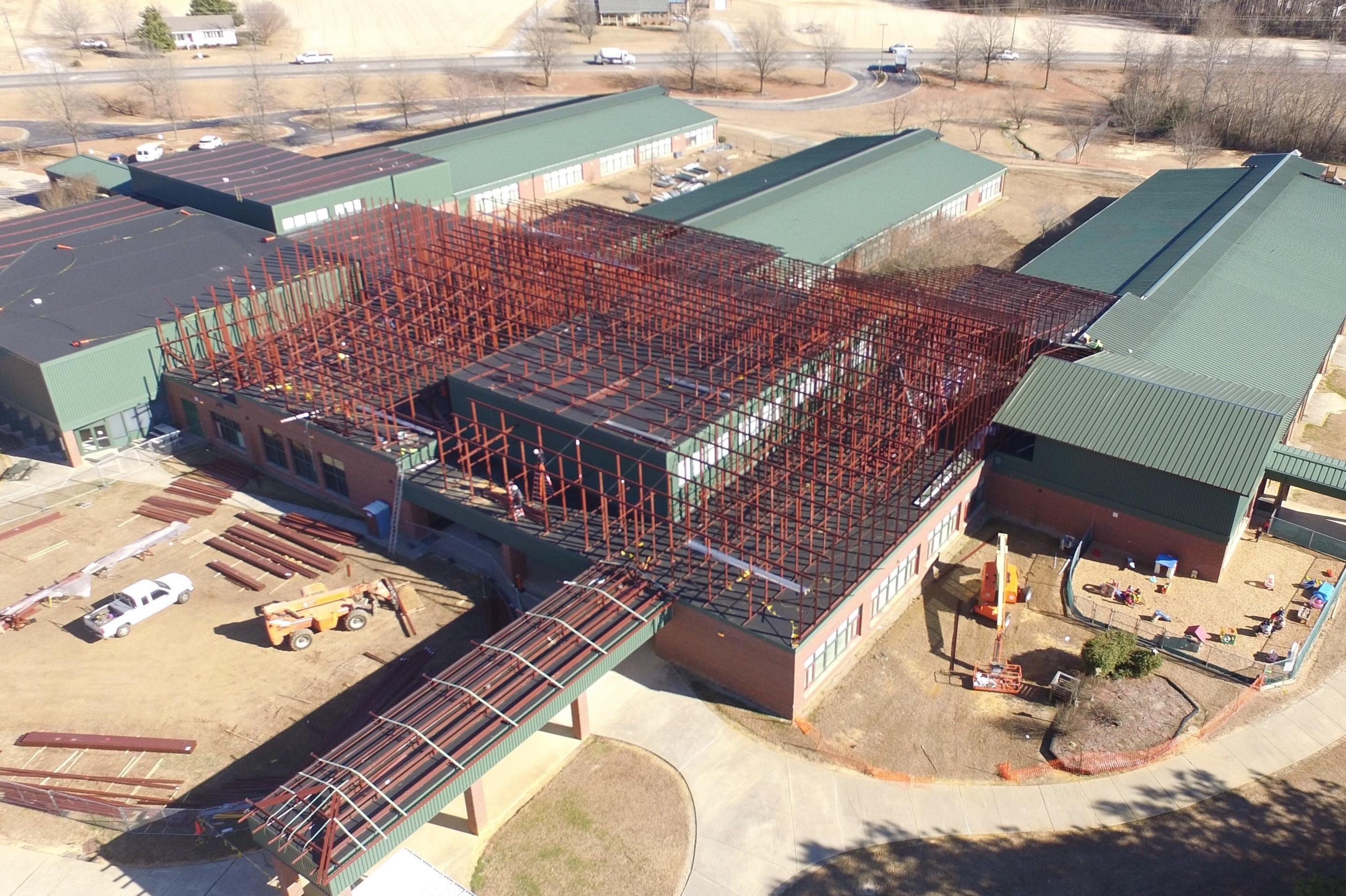 MUTER Construction Logo