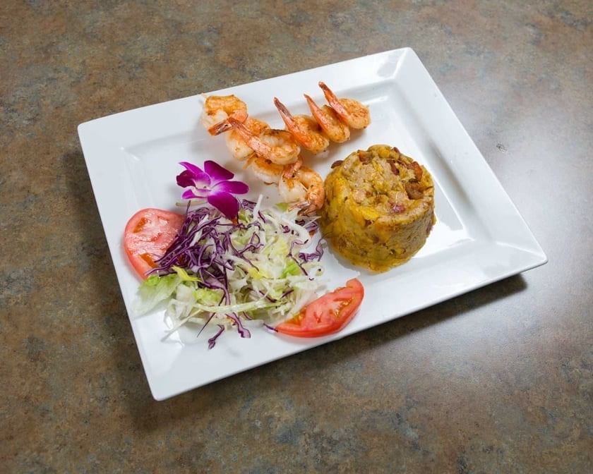 Mofongo De Camarones a La Parillla / Grilled Shrimp Mofongo
