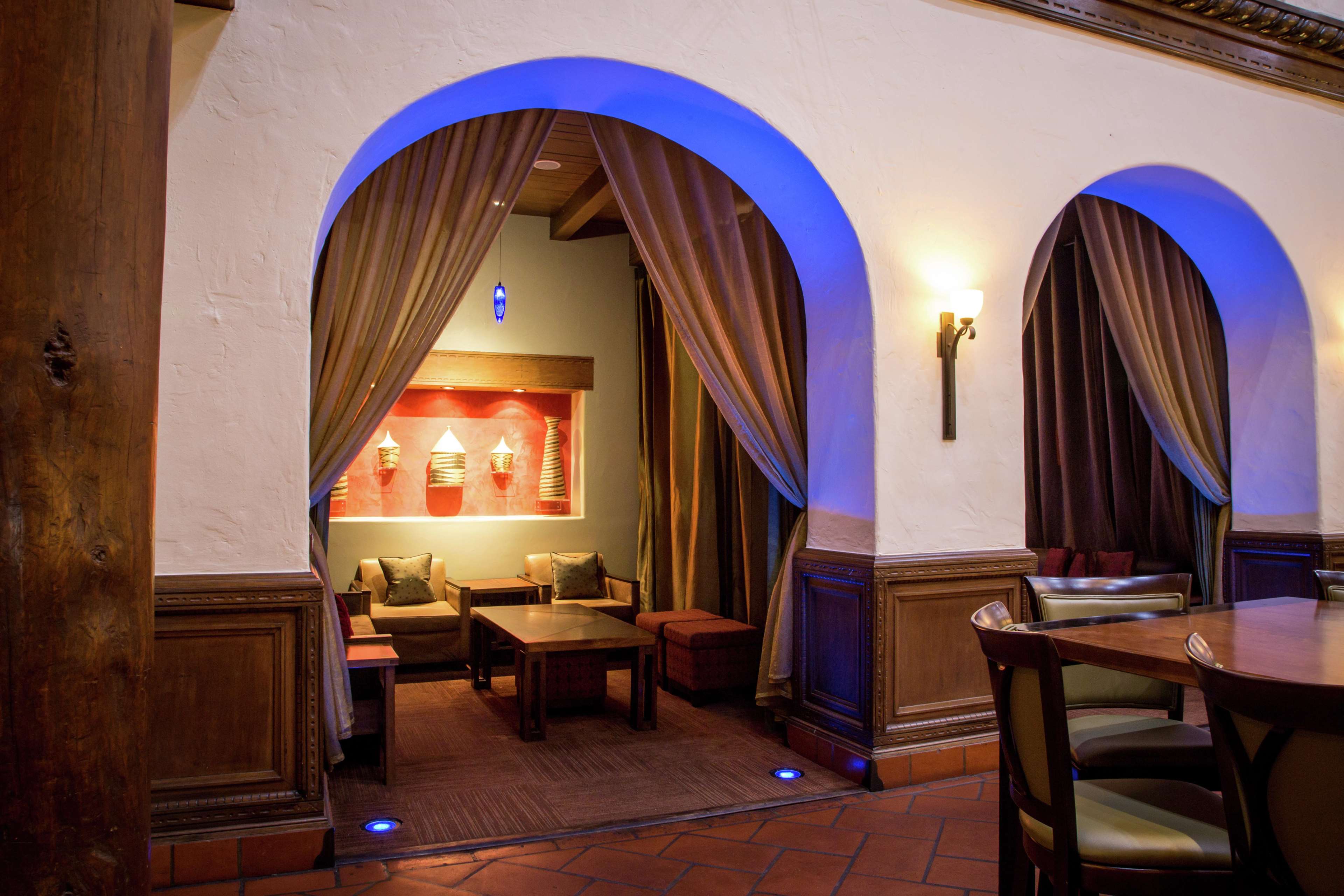 Hotel Andaluz Albuquerque, Curio Collection by Hilton Photo