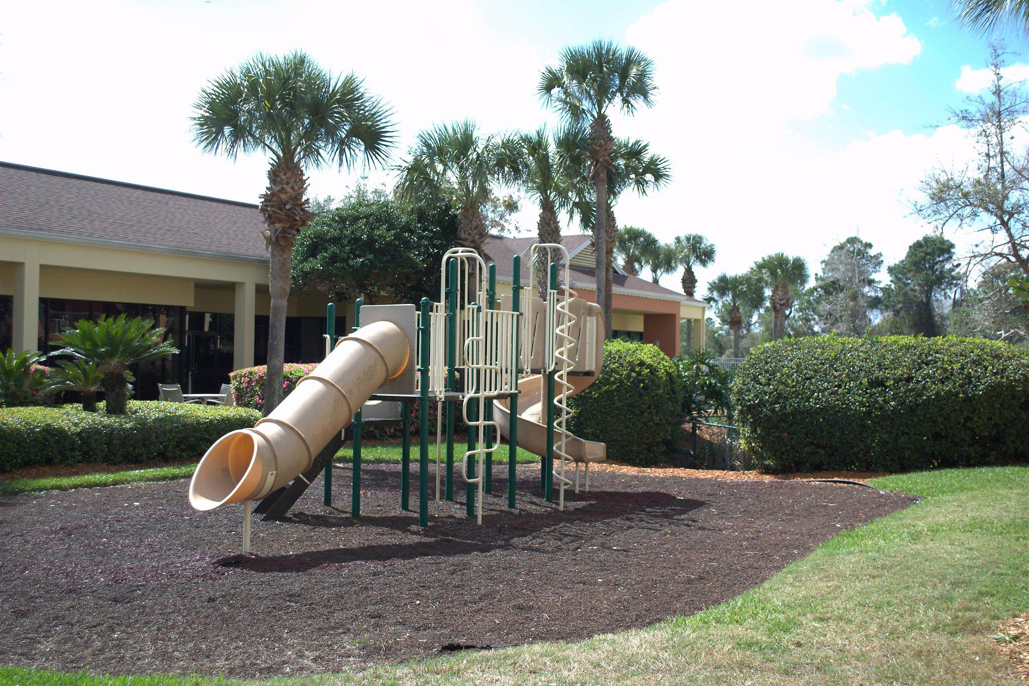 Courtyard by Marriott Orlando Lake Buena Vista at Vista Centre Photo