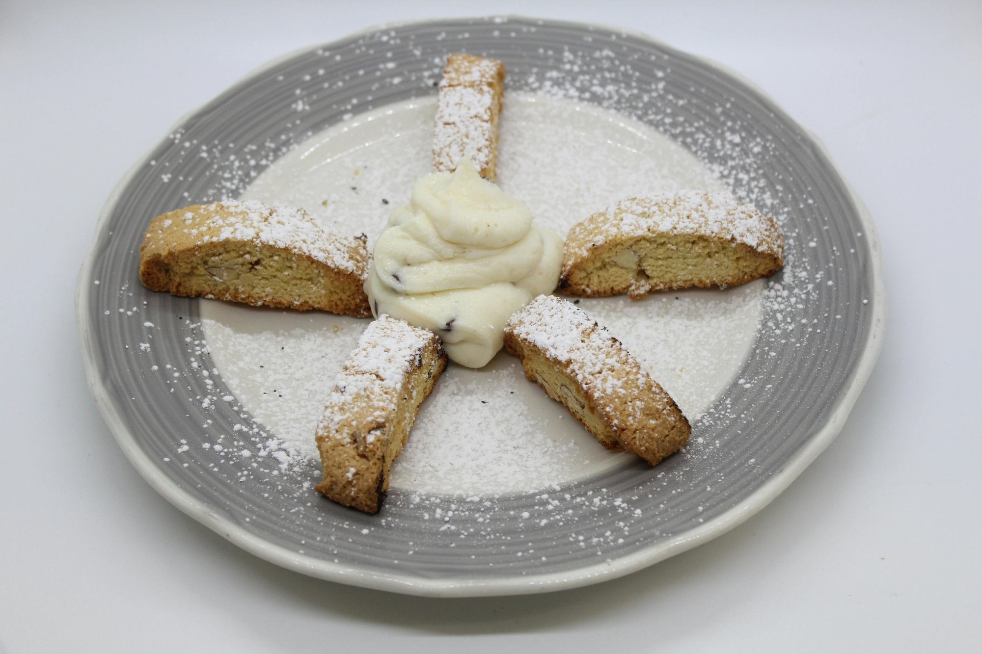 Biscotti & Cannoli Cream