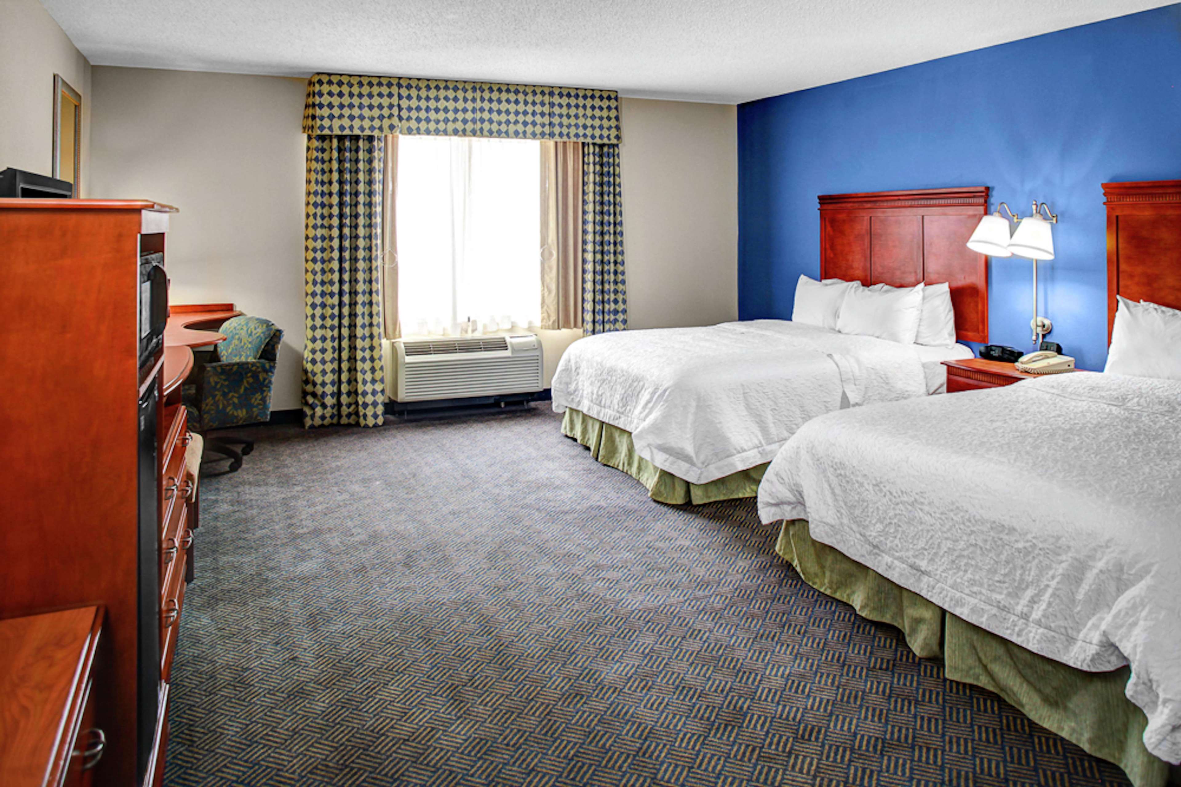 Hampton Inn Coldwater Photo