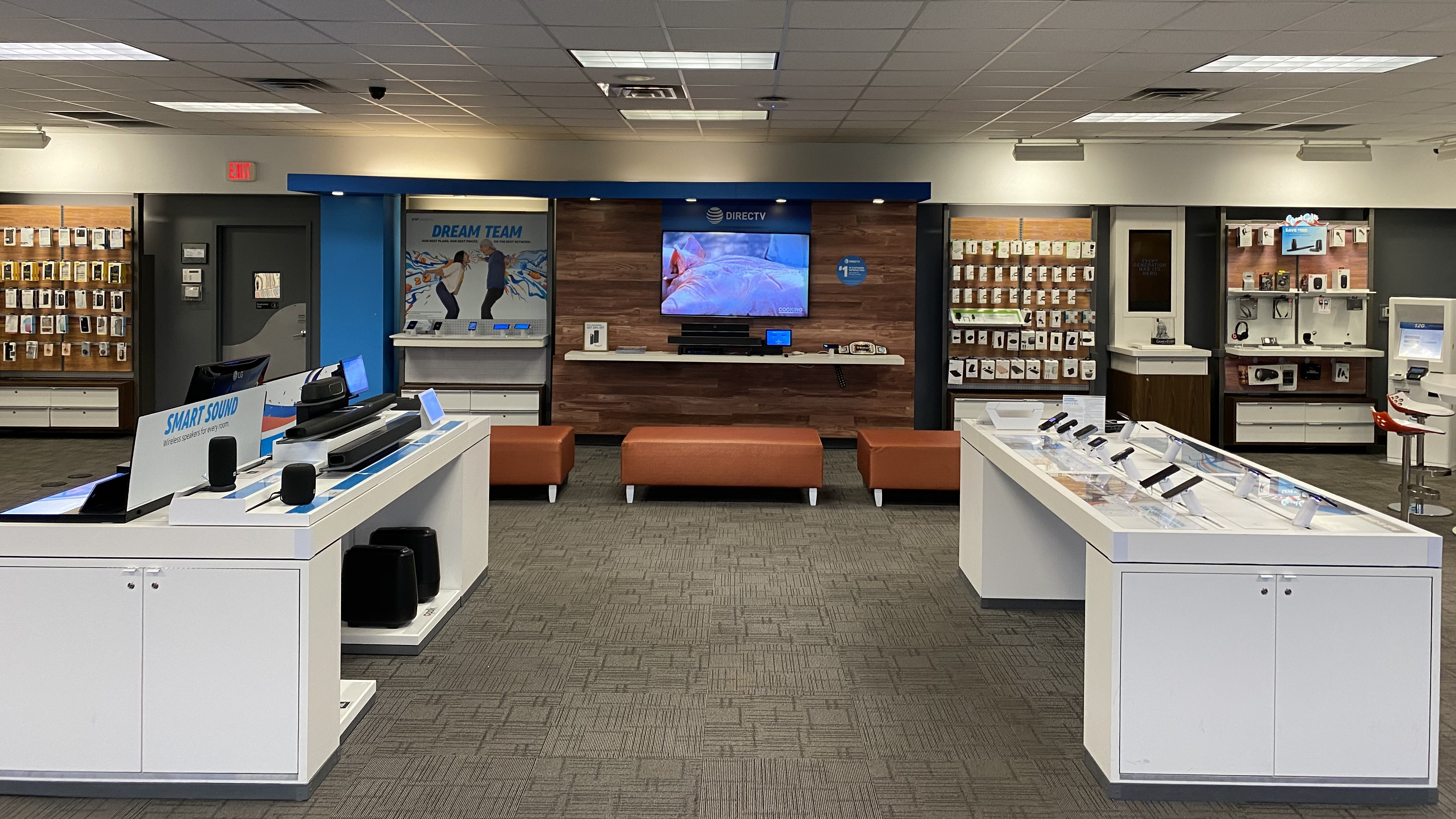 AT&T Store Photo