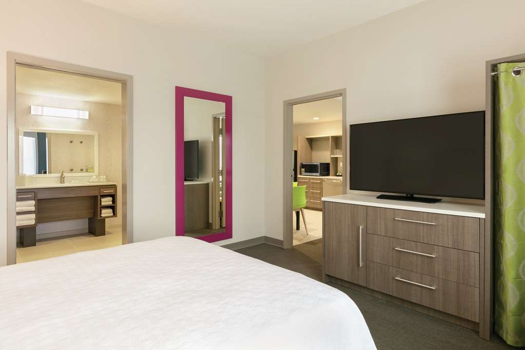 Home2 Suites by Hilton Williamsville Buffalo Airport Image