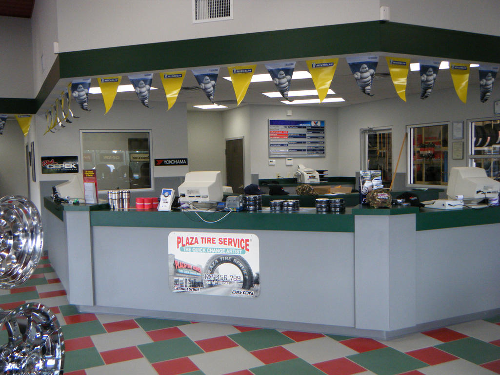 Plaza Tire Service Photo