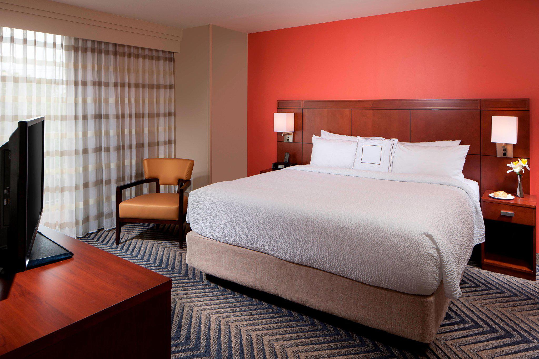 Courtyard by Marriott Fort Lauderdale East/Lauderdale-by-the-Sea Photo