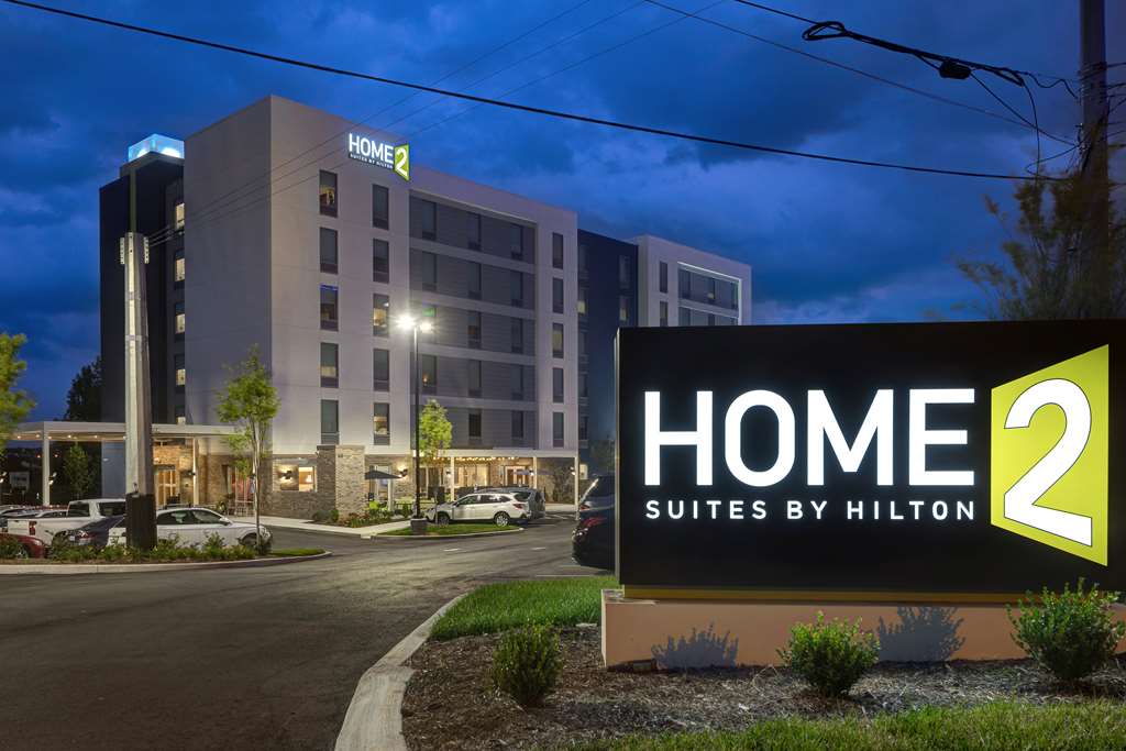 Home2 Suites by Hilton Nashville MetroCenter, 410 Dominican Drive ...