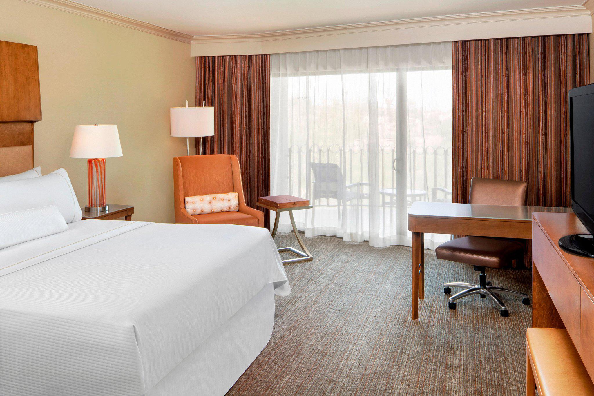 The Westin La Paloma Resort & Spa Photo