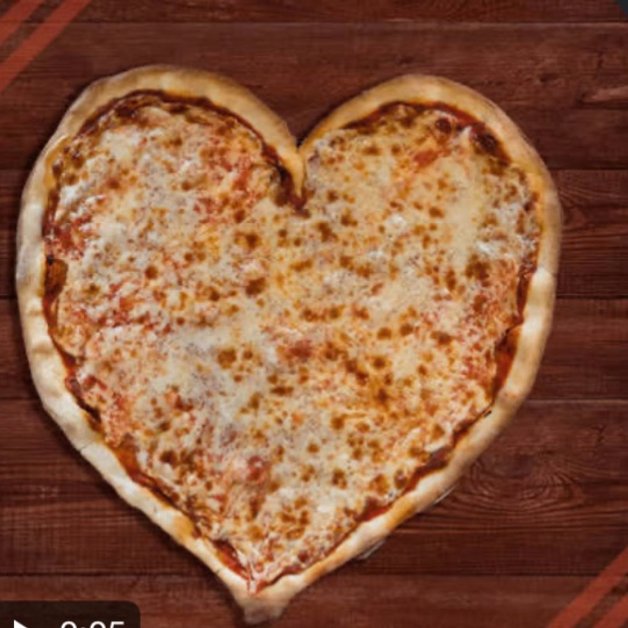 Heart Pizza