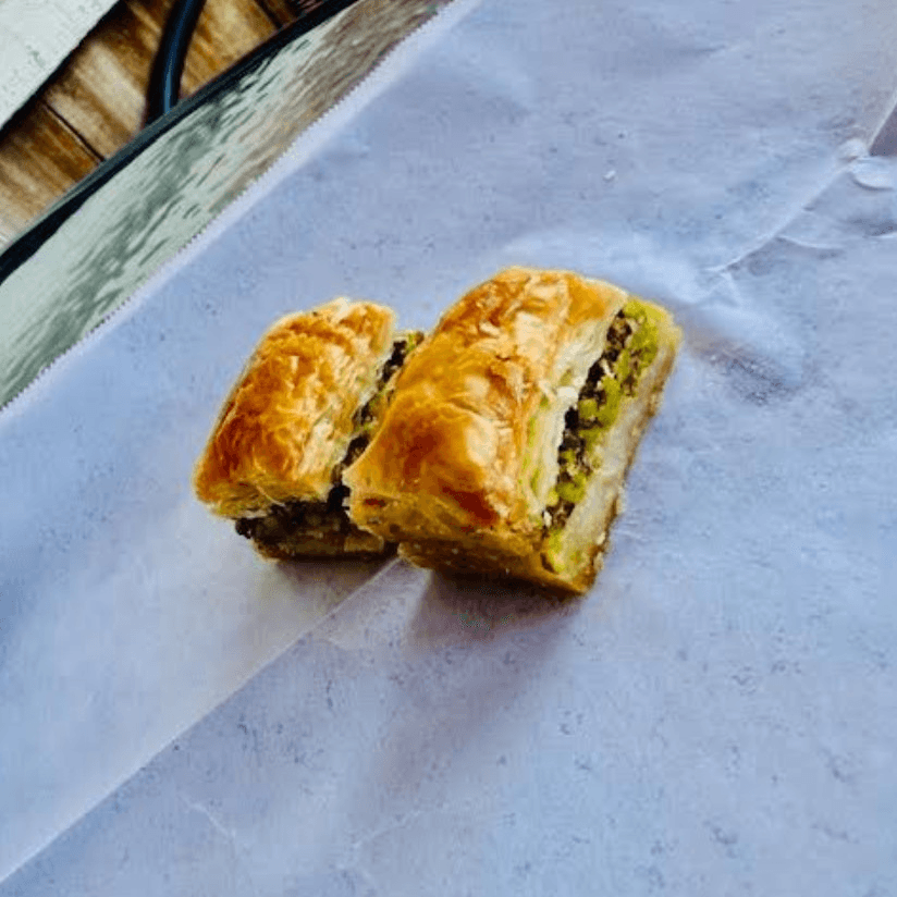 (2 PCS) PISTACIO BAKLAVA IMPORTED FROM TURKEY