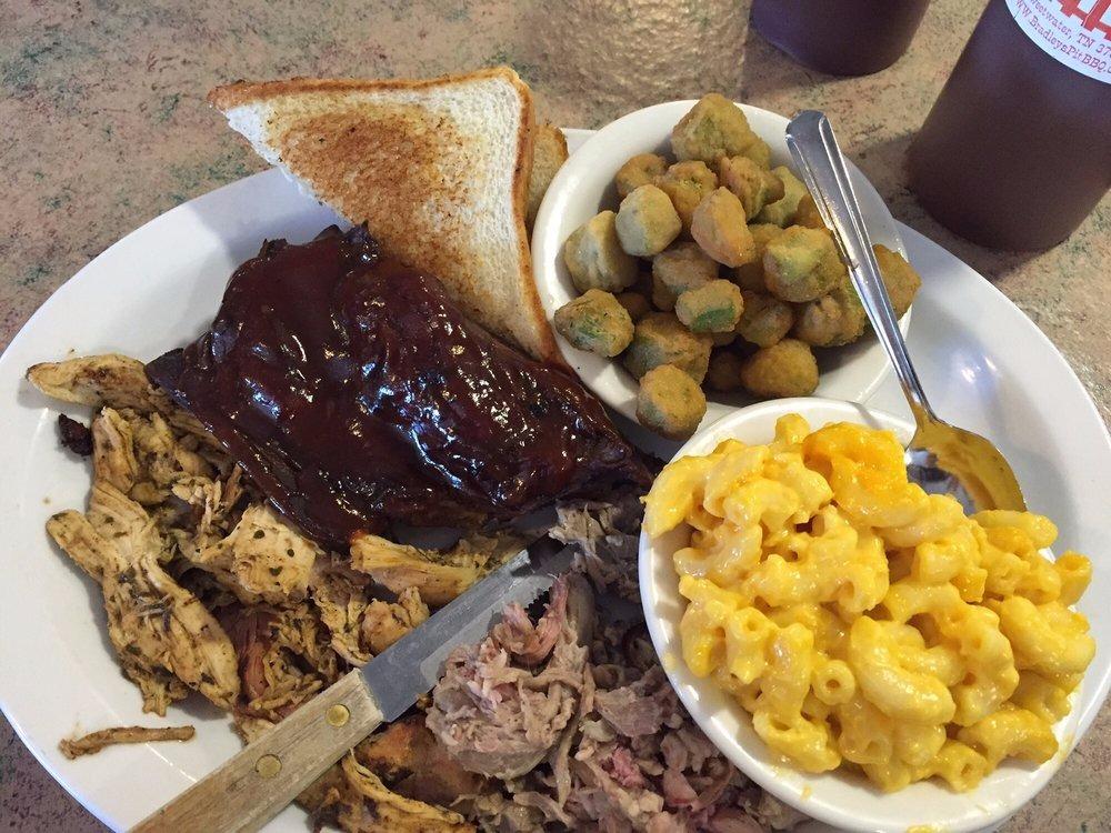 Bradley's Pit Barbecue & Grill Photo