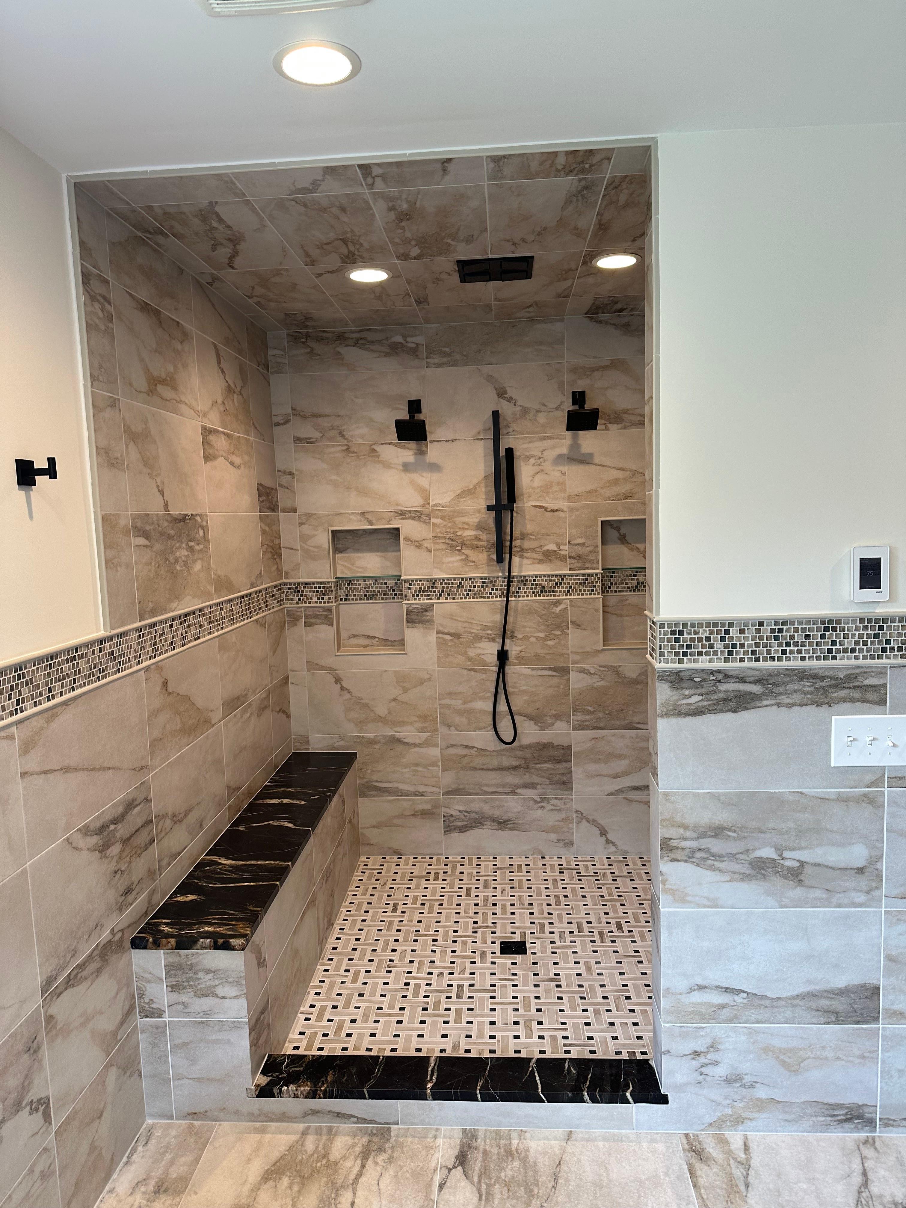 Solimine Contracting Image