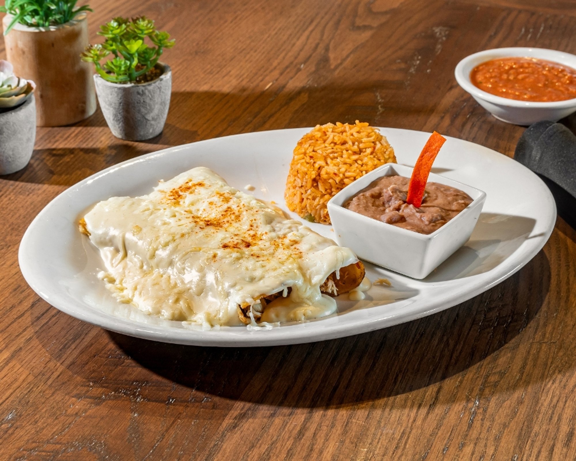 2 Enchiladas