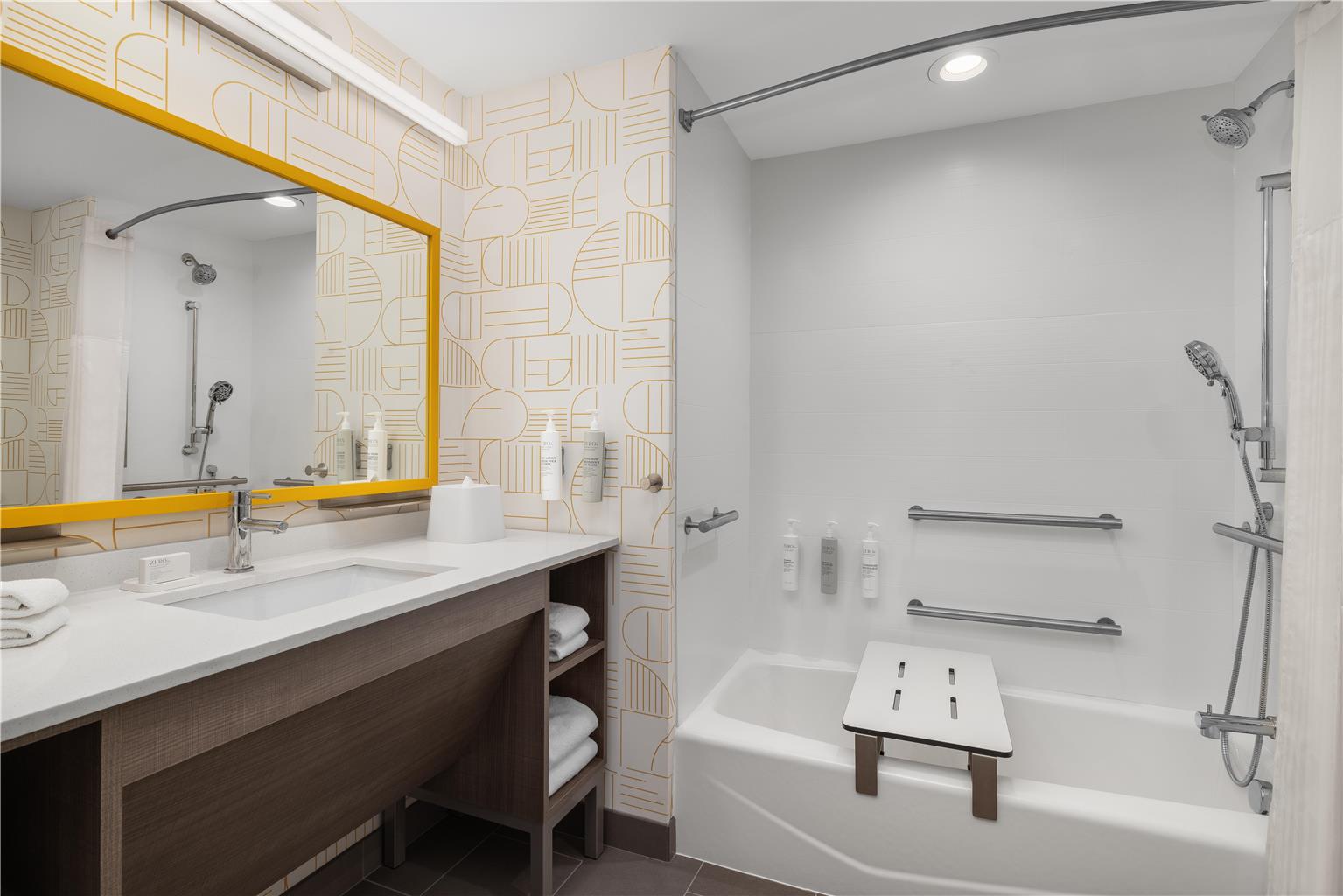 Home2 Suites by Hilton Muncie Image