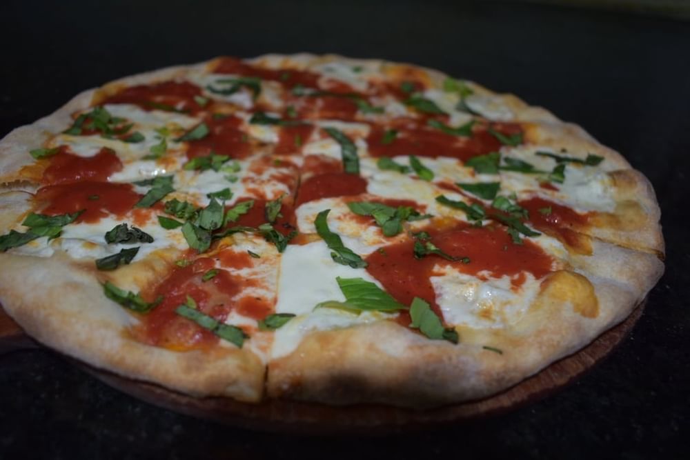 Traditional Margherita Pizza
