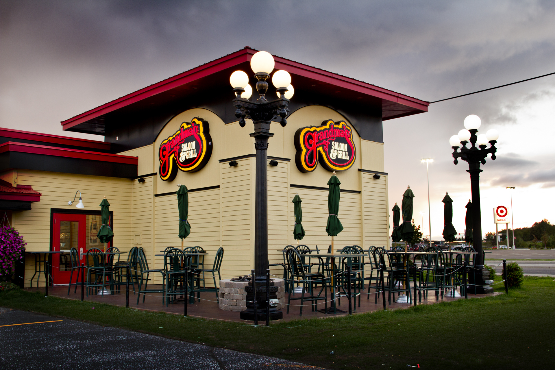 Grandma’s Saloon & Grill – Miller Hill Image