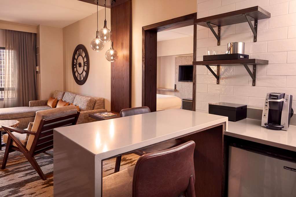 Hilton Denver City Center Image