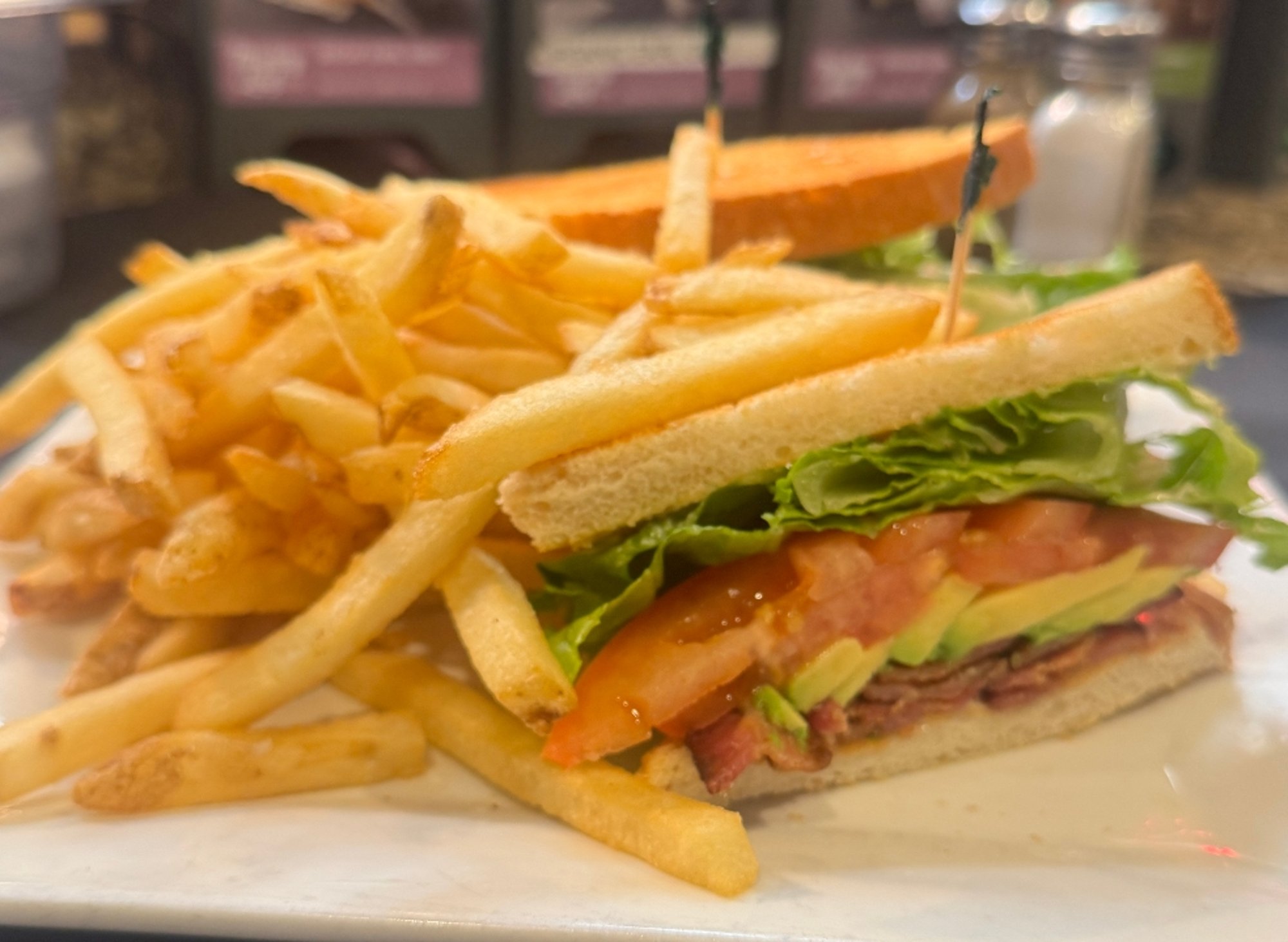 B.L.T W/Avocado