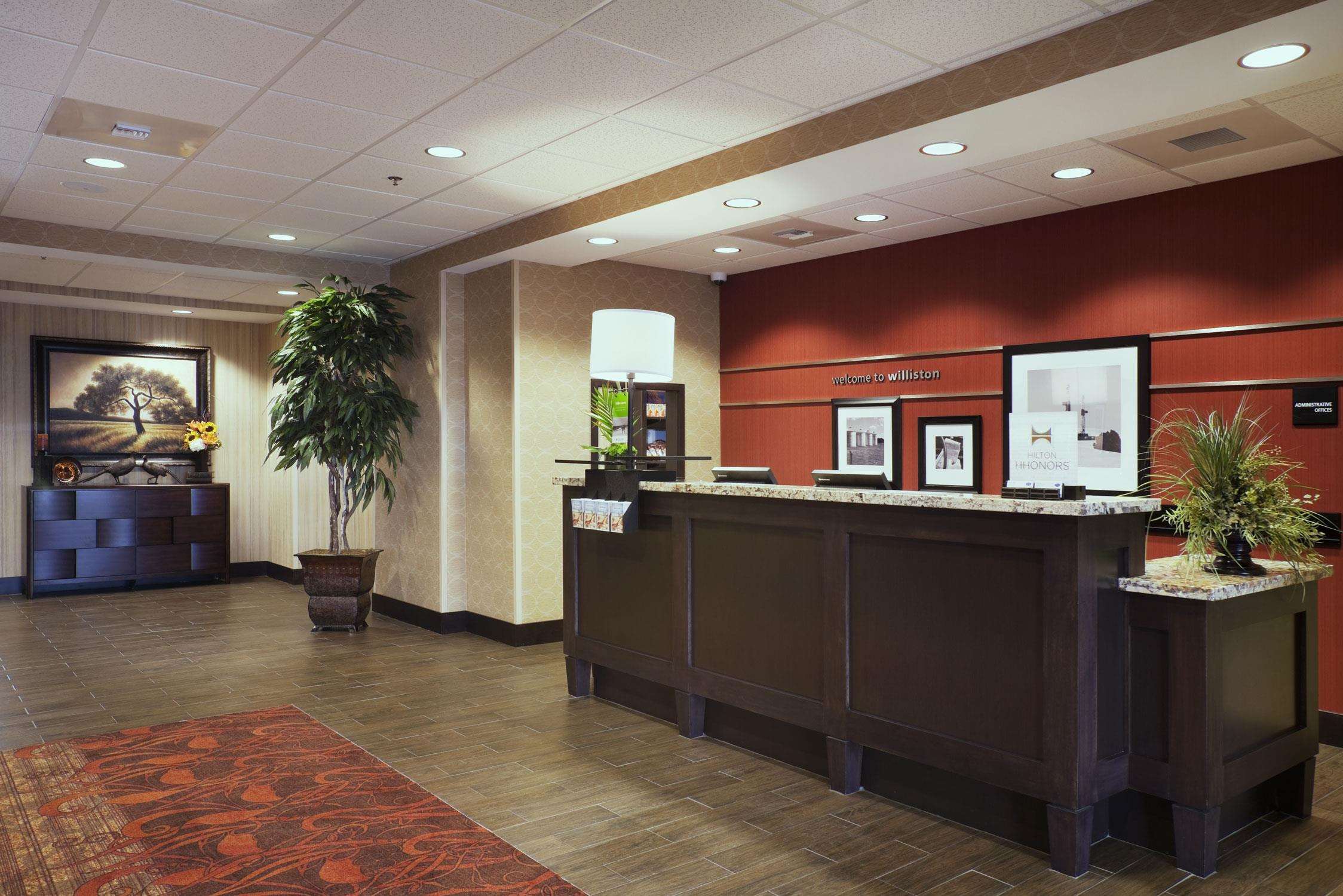 Hampton Inn & Suites Williston Photo