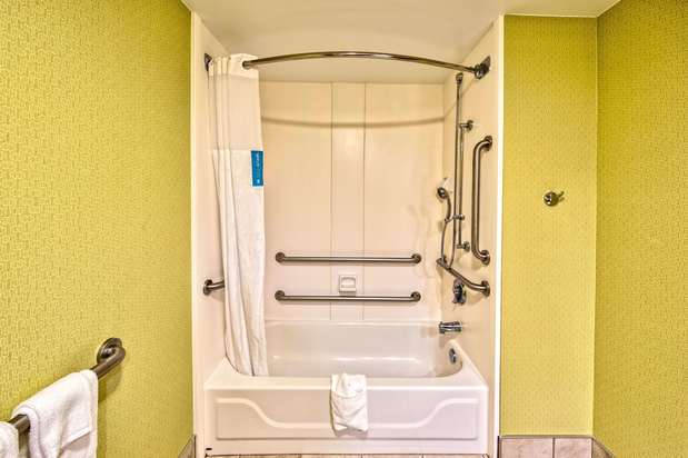 Images Hampton Inn Greensburg