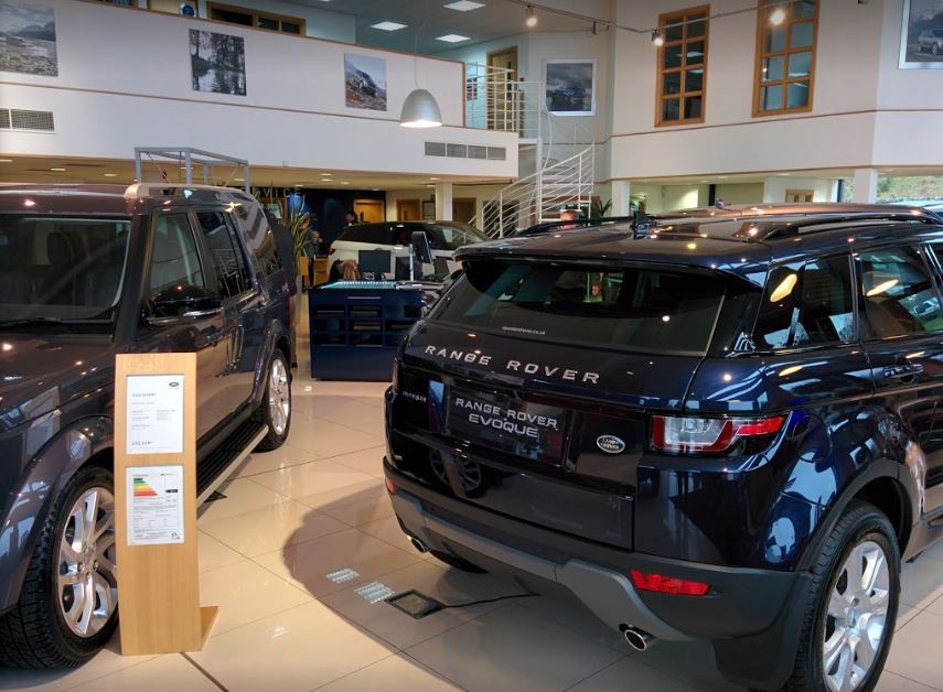 Lloyd Land Rover Ripon Car Dealers (new & Used) in Ripon HG4 5DT