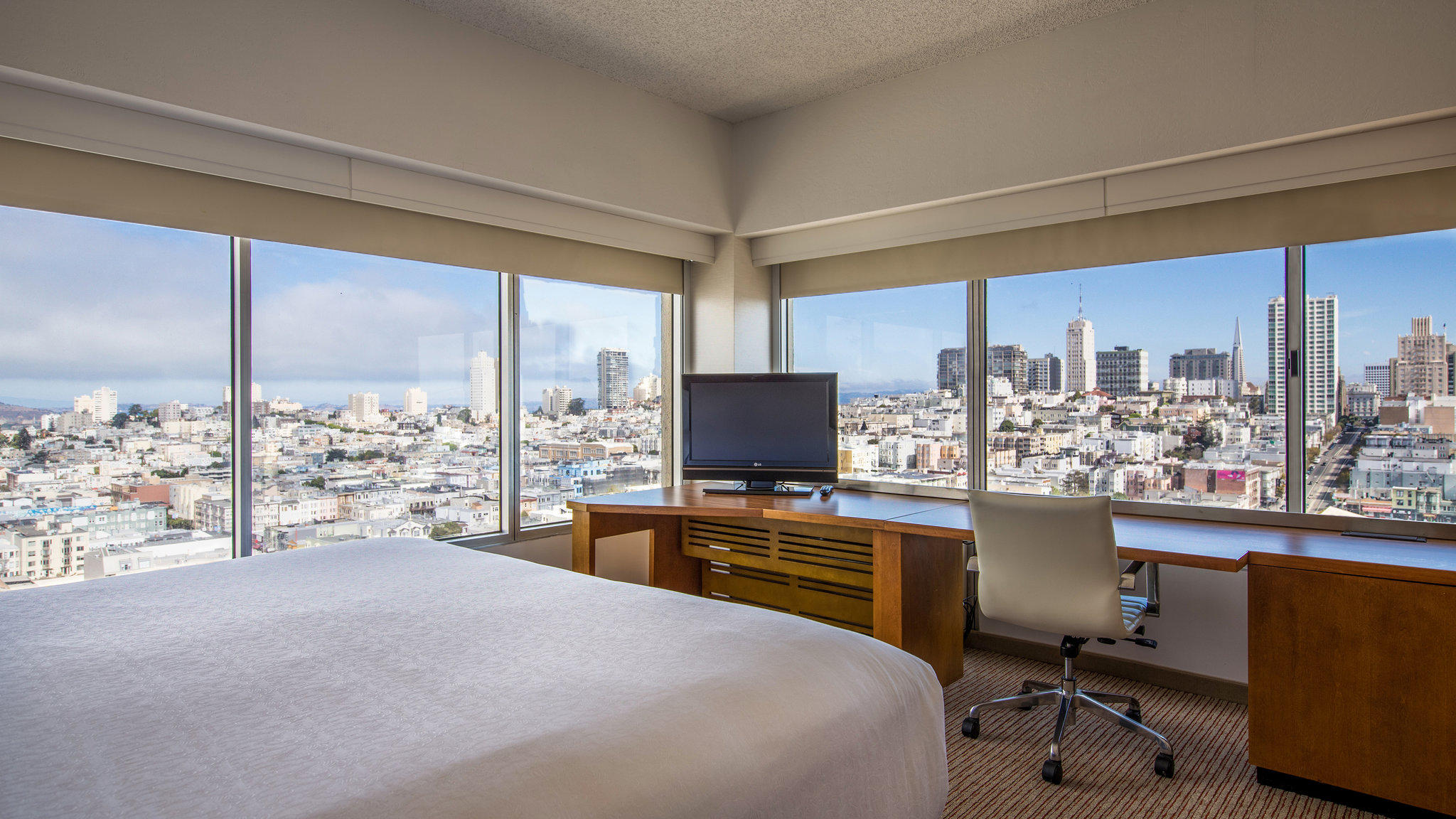 Holiday Inn San Francisco-Golden Gateway Photo