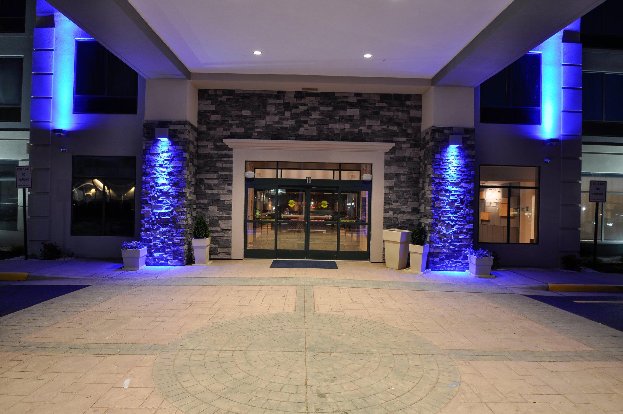 Holiday Inn Express Quantico - Stafford Photo