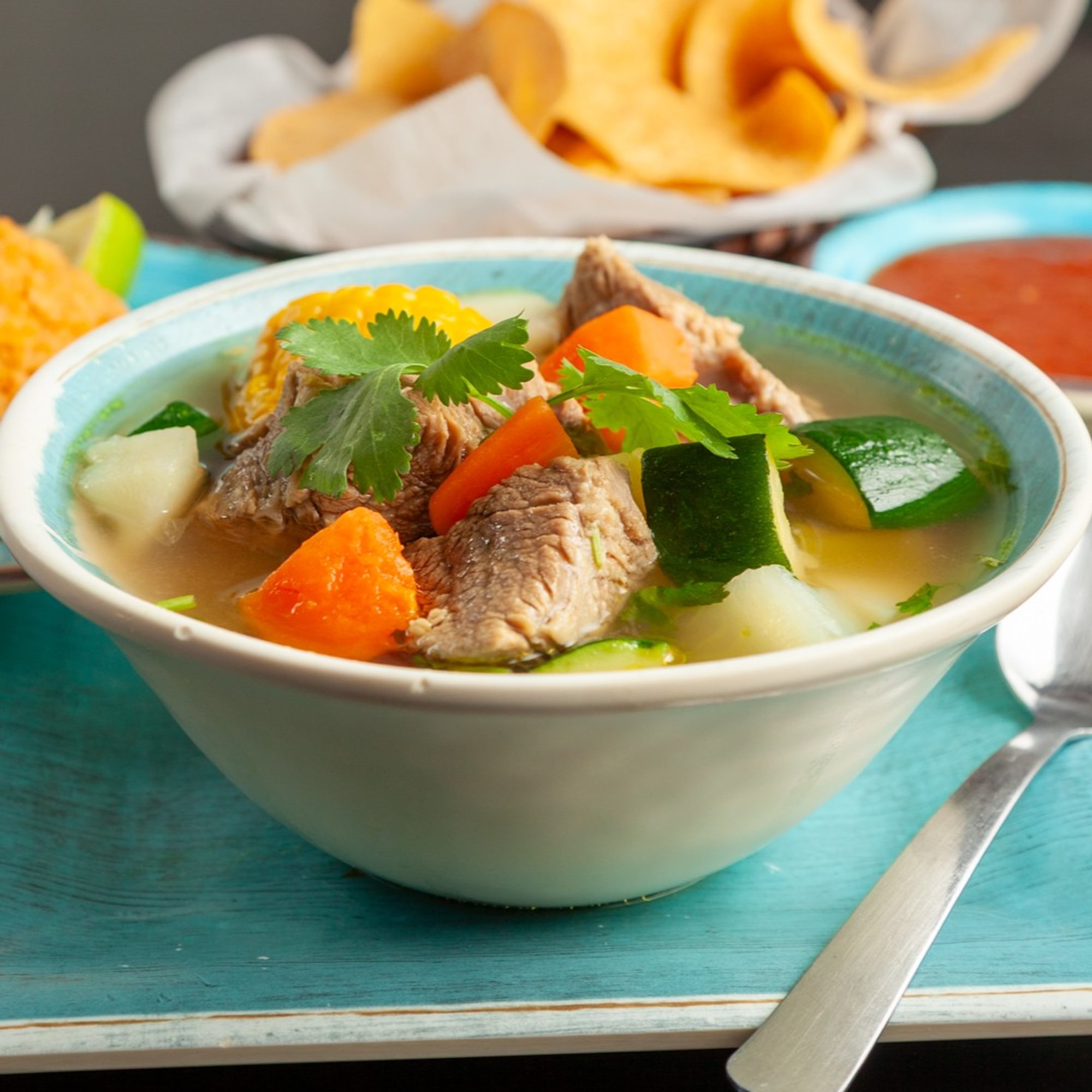 Large Beef Soup / Caldo de Res Grande