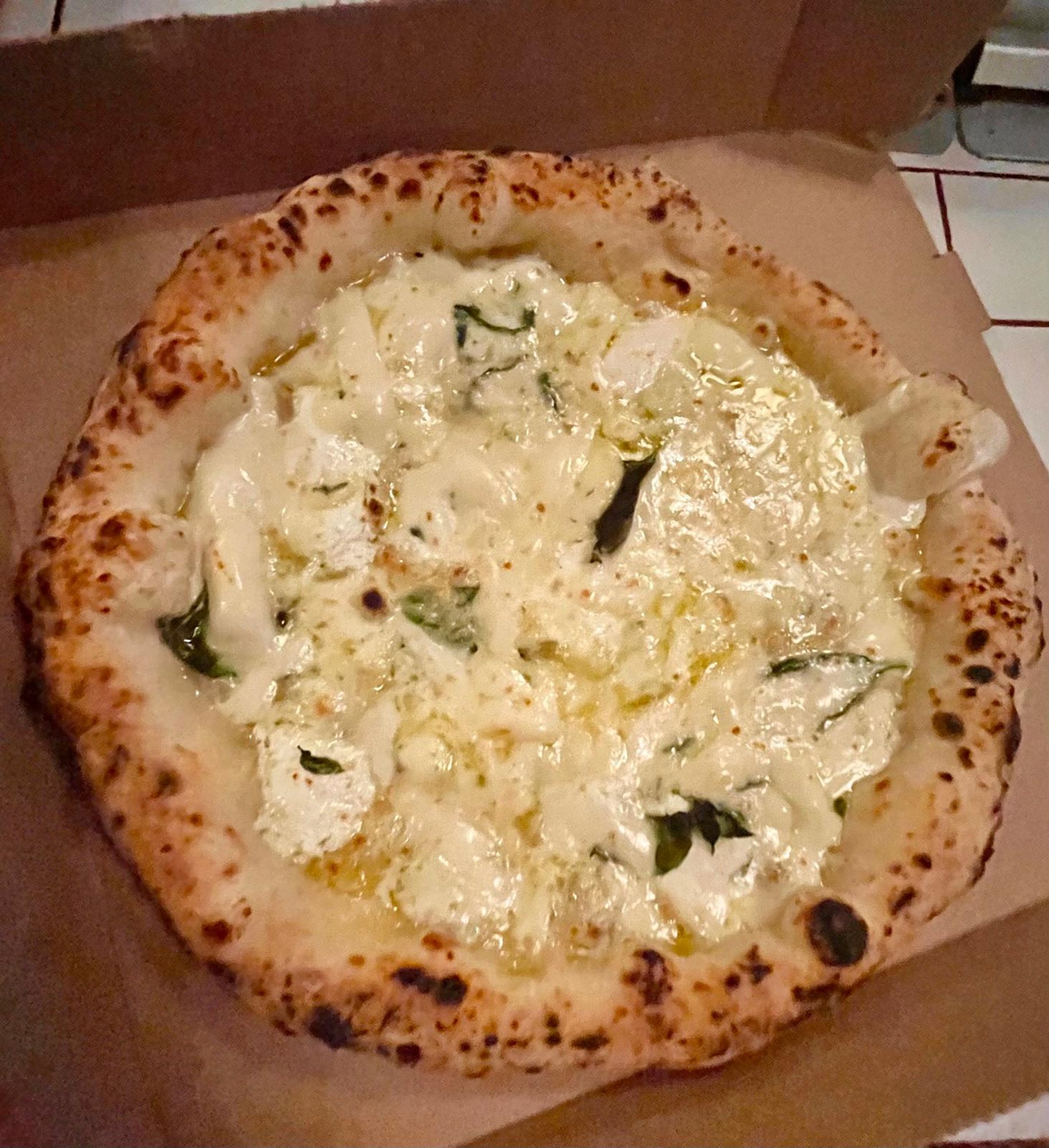 Quattro formaggi pizza