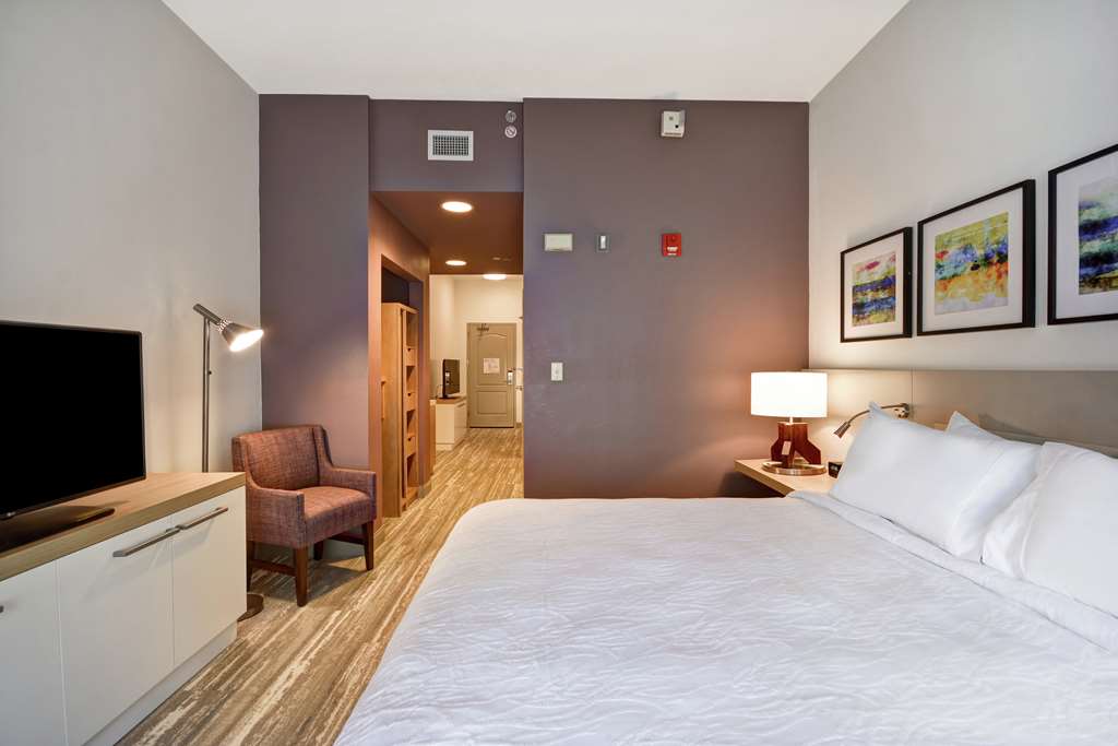 Hilton Garden Inn Panama City Image