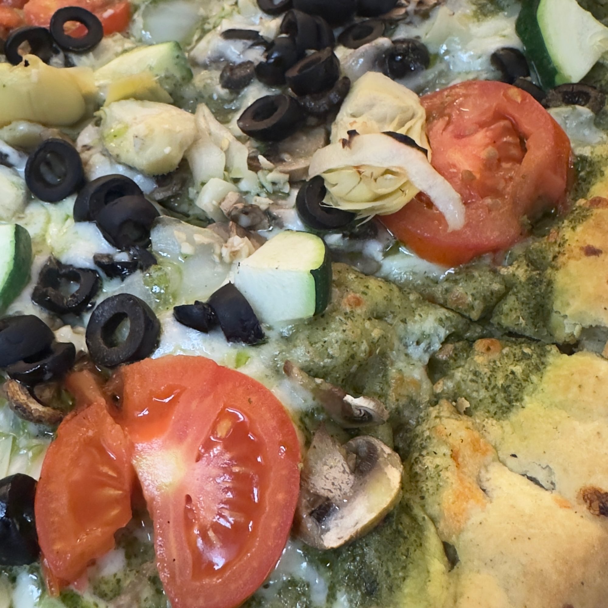 Pesto Vegetarian Pizza