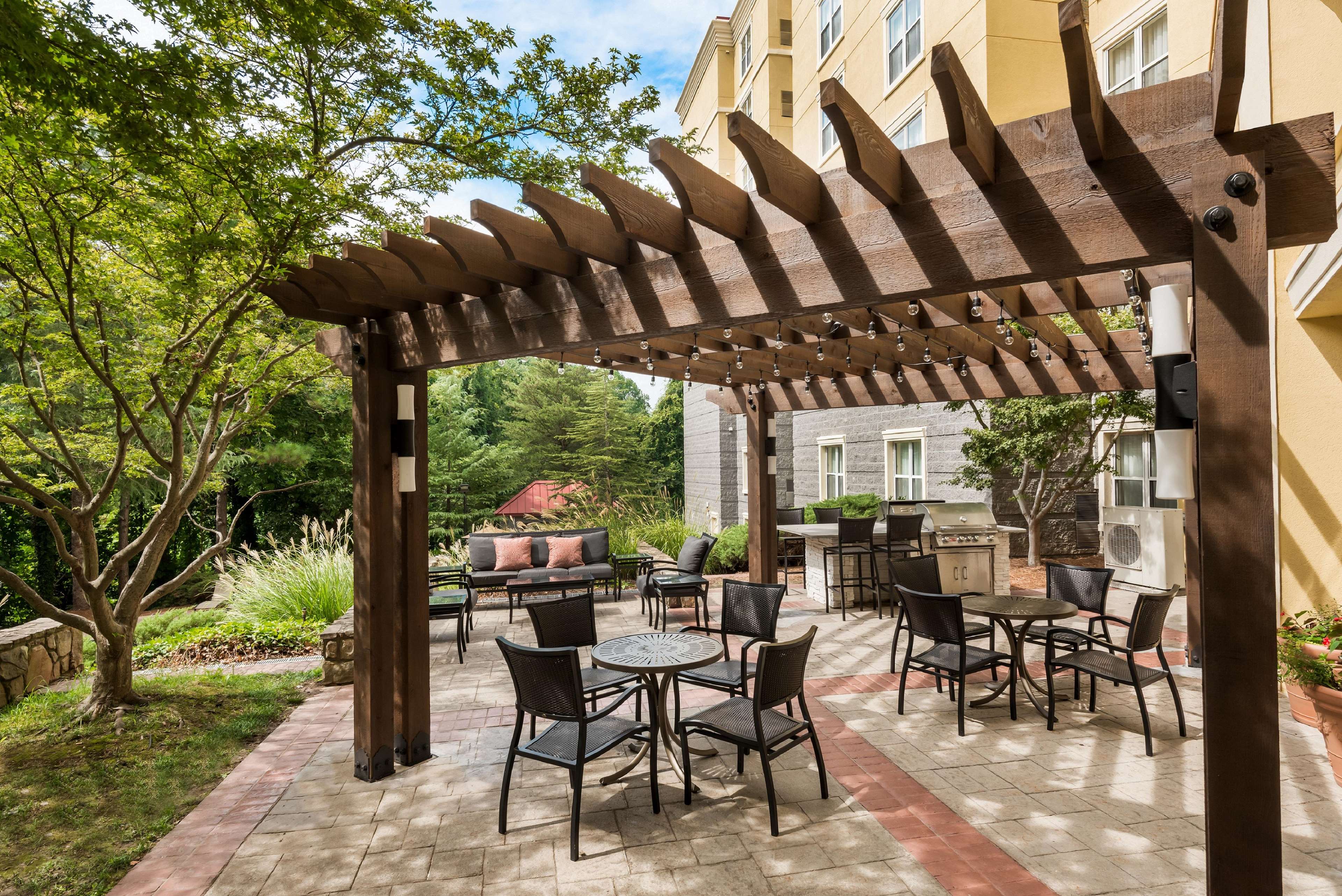 Homewood Suites by Hilton Raleigh-Crabtree Valley Photo