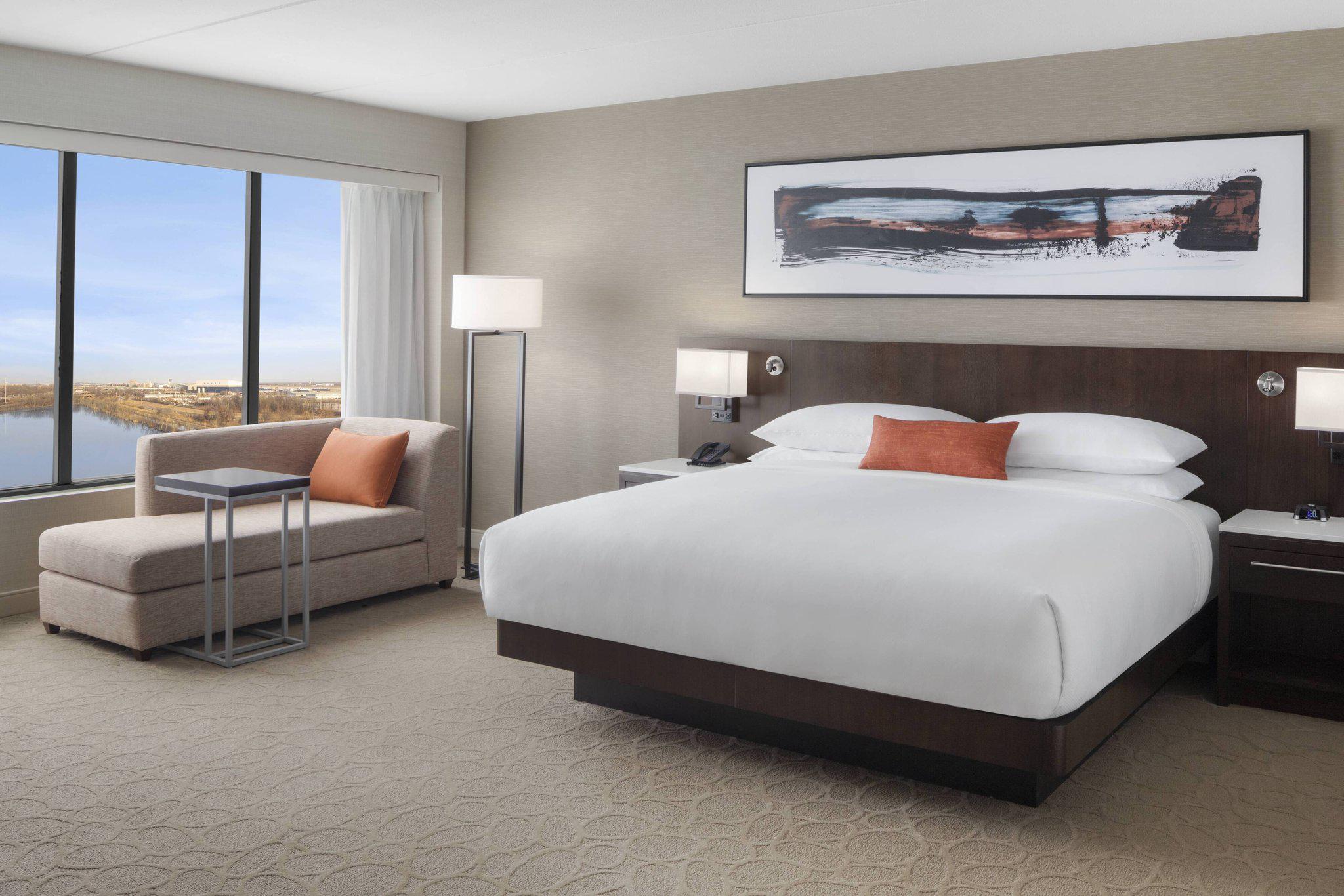 Renaissance Philadelphia Airport Hotel Photo