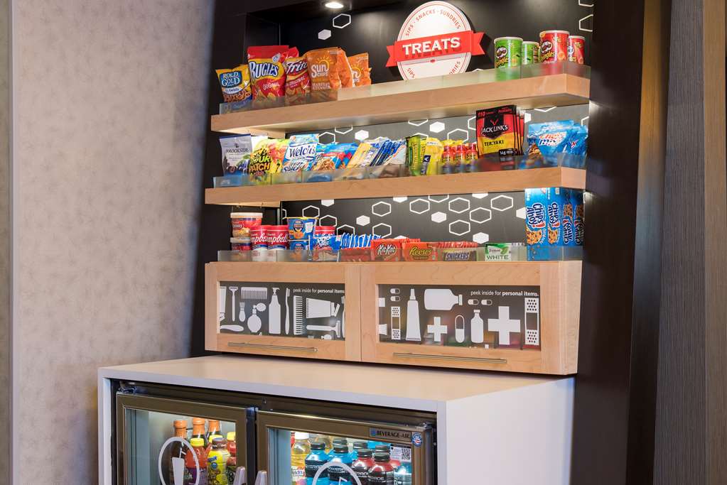 Hampton Inn Midland Image