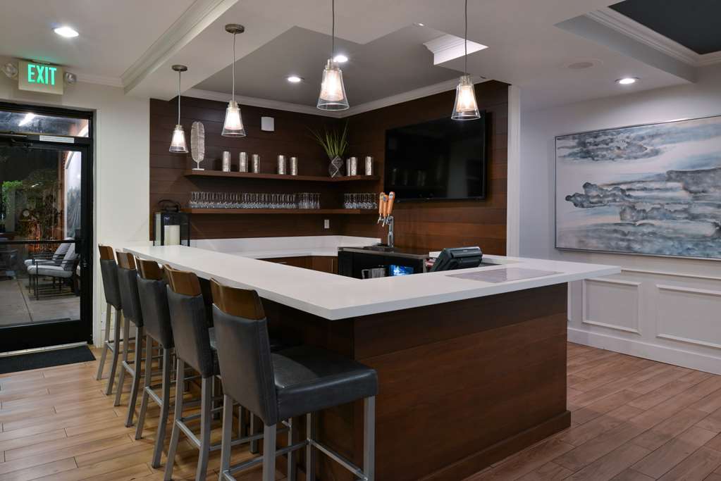 Hilton Garden Inn Napa Image