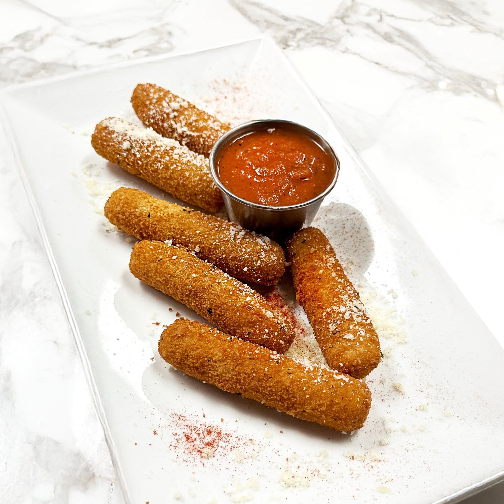 Mozzarella Sticks (6)