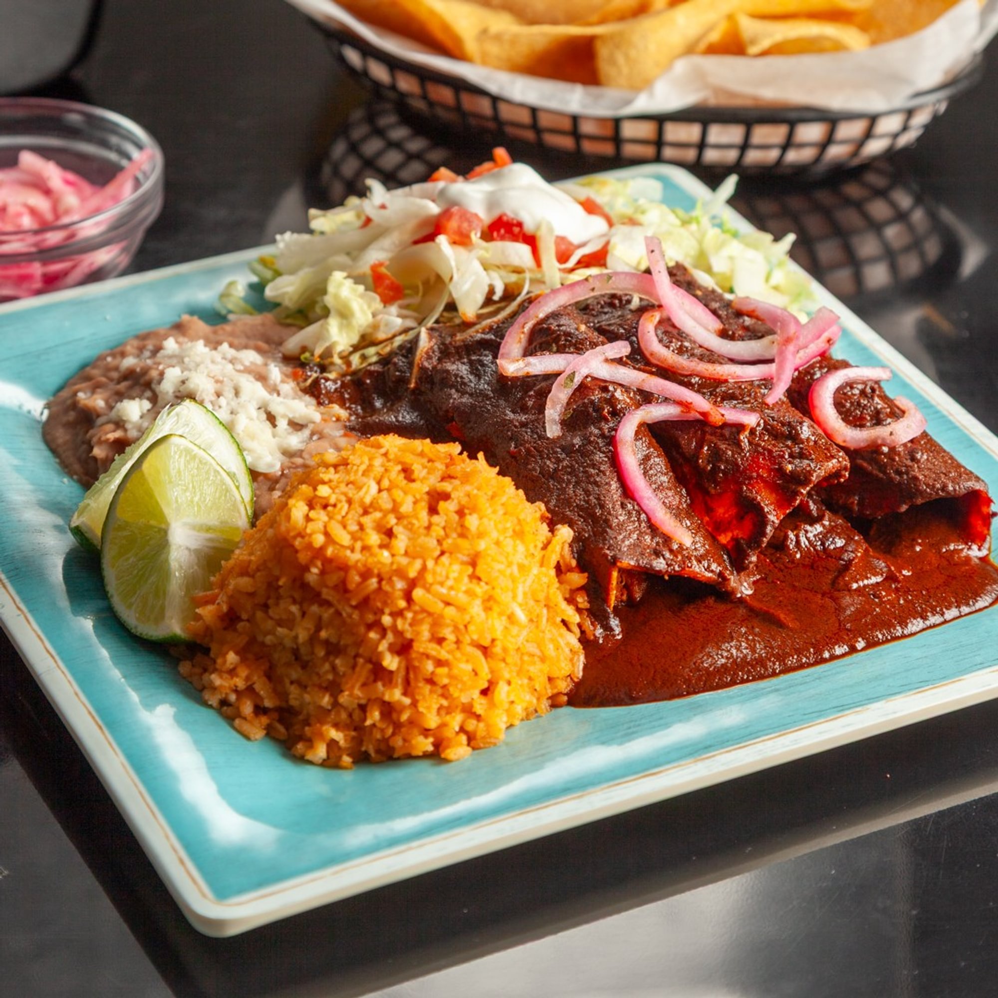 P. 3 Enchiladas Mole Poblano w/ Pollo